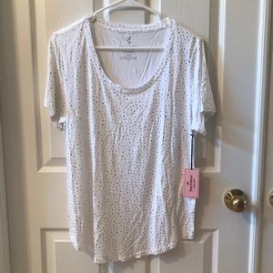 Juicy Couture XL Women’s white w/gold short sleeve